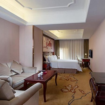 Vienna Hotel Shenzhen Shuiku New Village Exterior foto